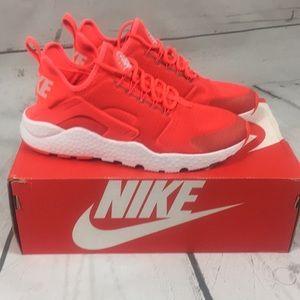 Women’s Air Huarache Run Ultra